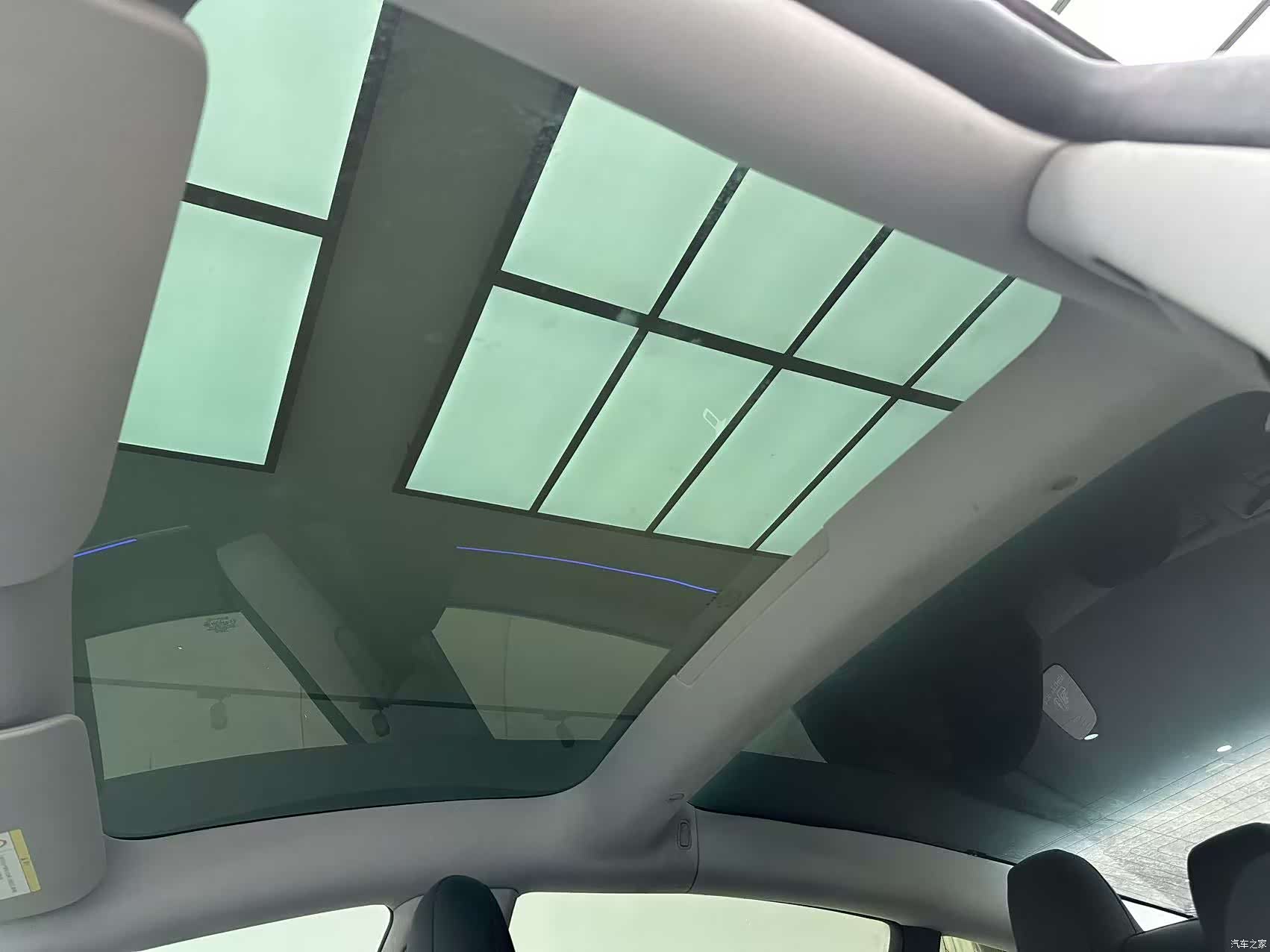 Tesla Model 3, 2023 13