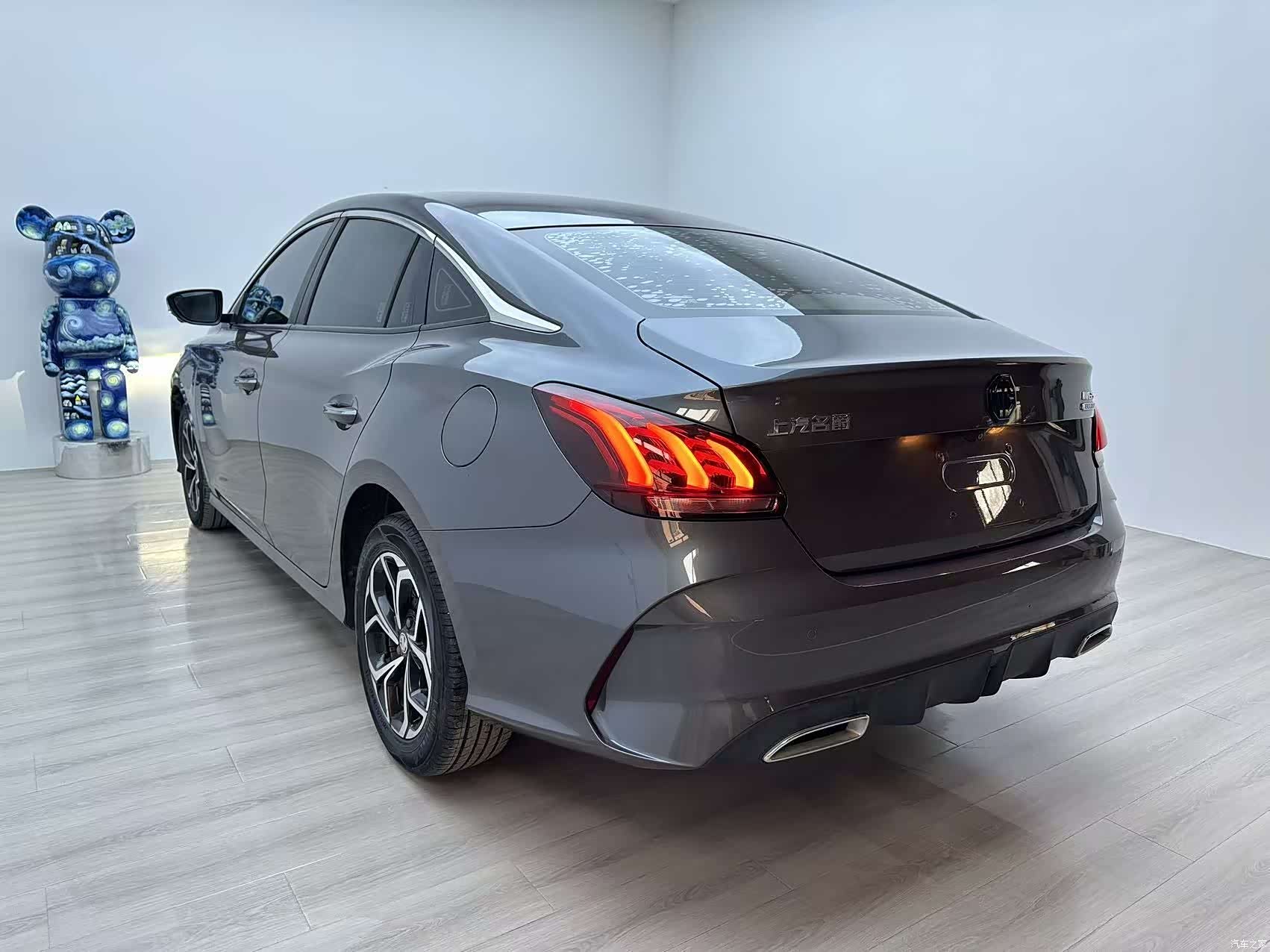 MG MG5, 2023 4