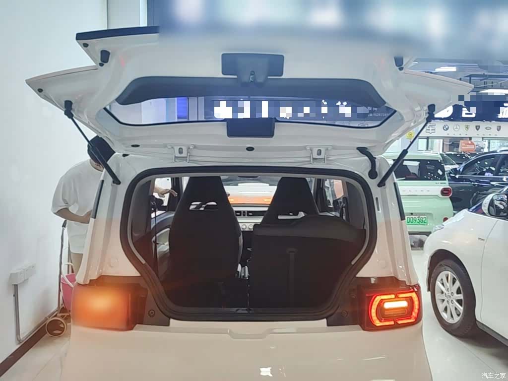 Wuling MINIEV, 2022 19