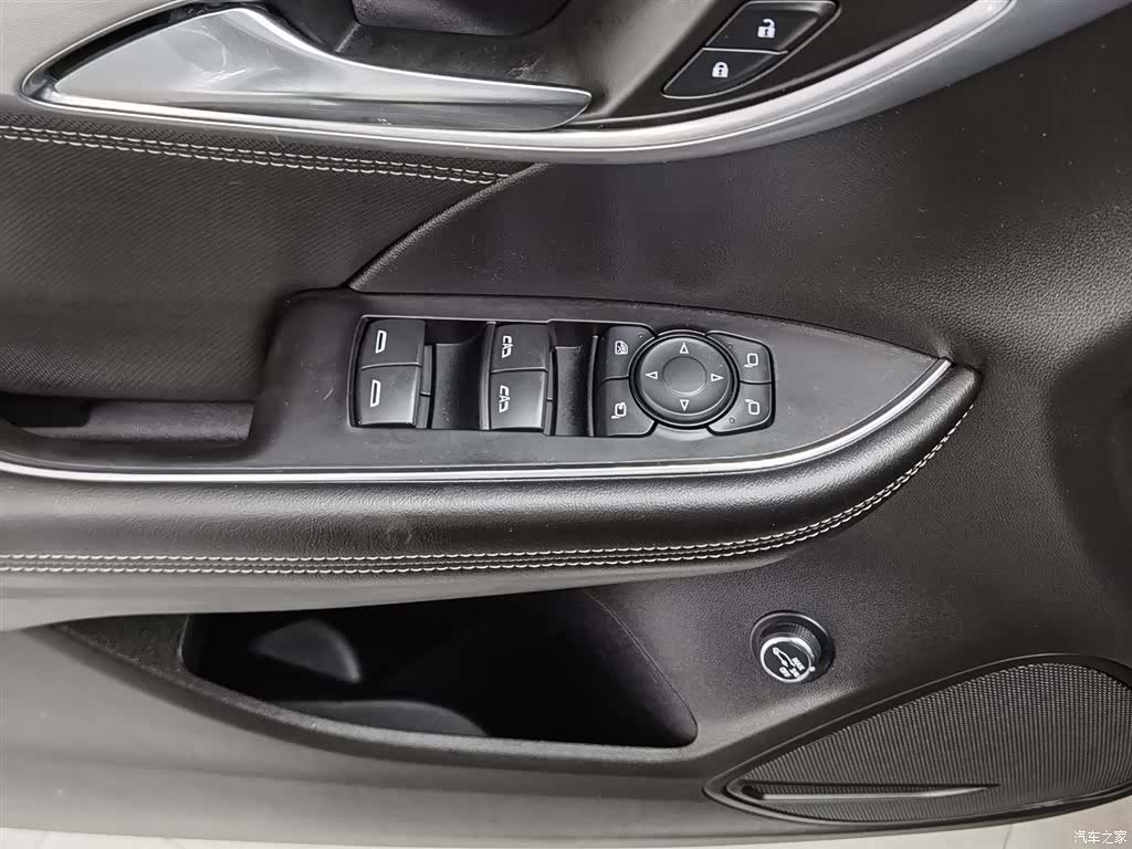 Buick Envision Plus, 2025 9