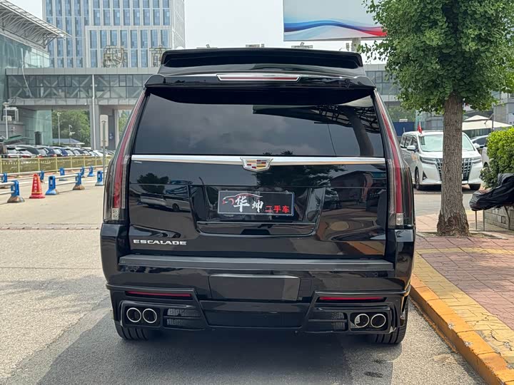Cadillac kai lei de ESCALADE 2017 6.2L ESV bo jin ban jia zhang xing
