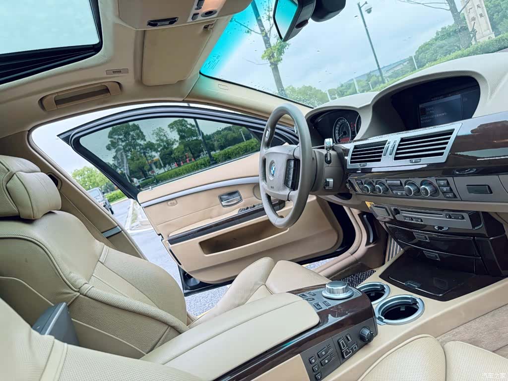 BMW 7 Series, 2008 13