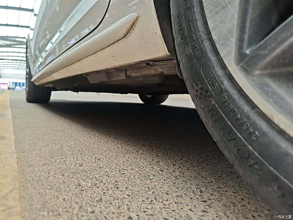 Audi A4L, 2019 22