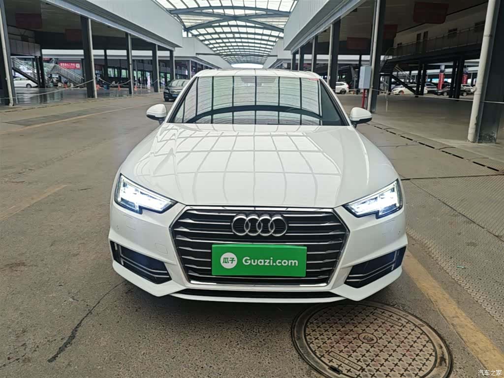 Audi A4L, 2019 3