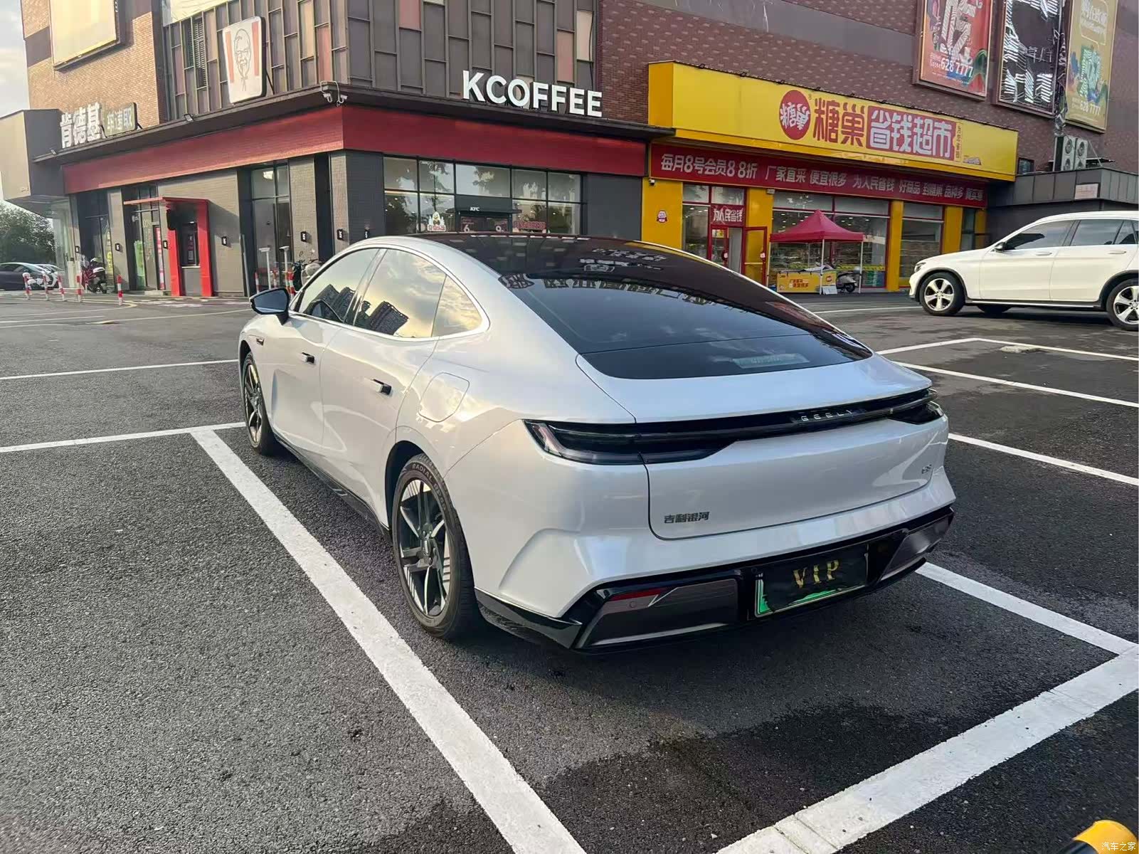 Geely E8, 2024 7