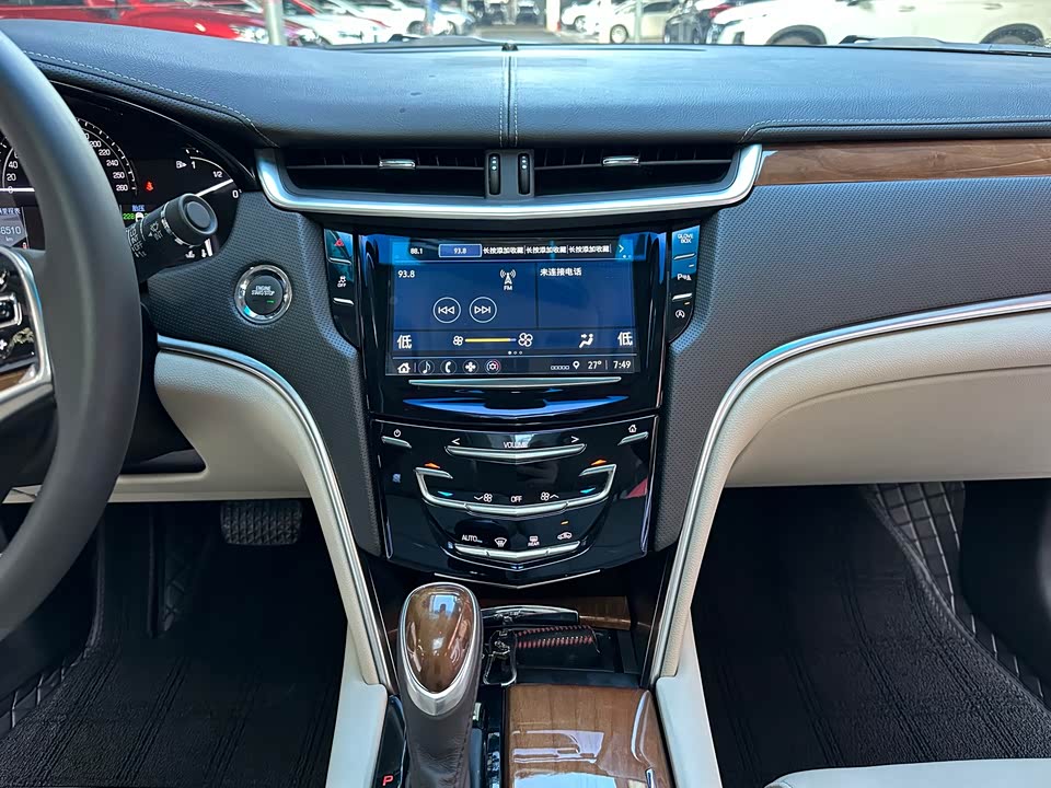 Cadillac XTS Cadillac XTS