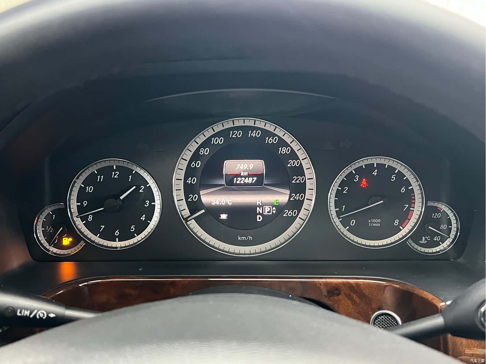 Mercedes-Benz E-Class, 2013 15
