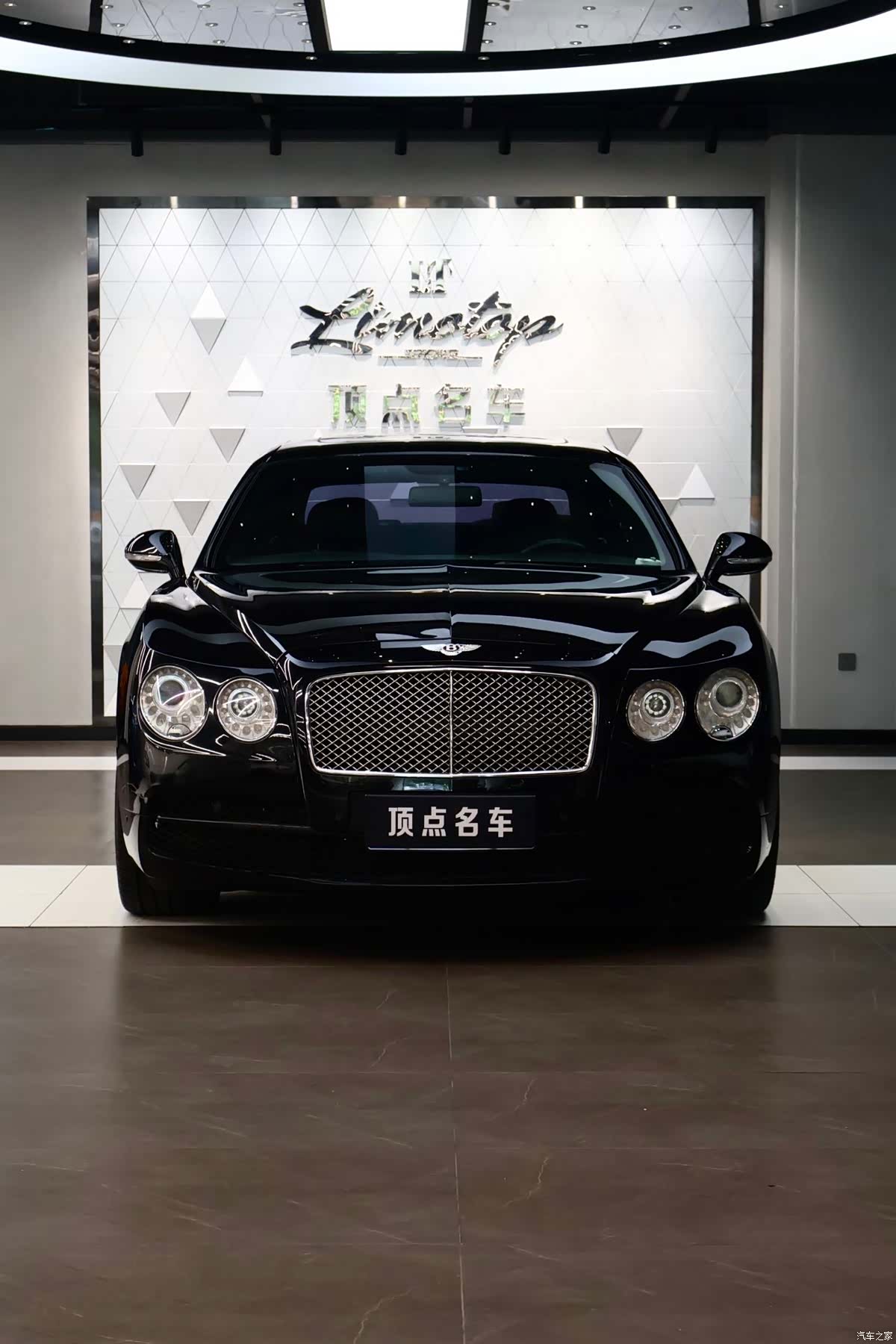 Bentley Flying Spur, 2017 2