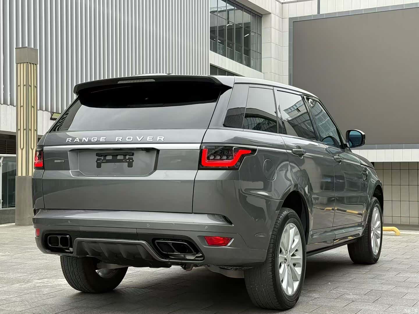 Land Rover Range Rover, 2015 9