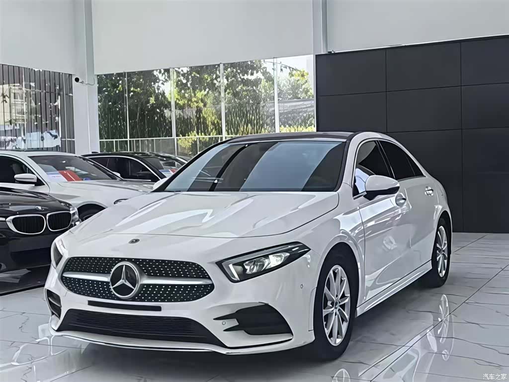 Mercedes-Benz A-Class, 2020 1