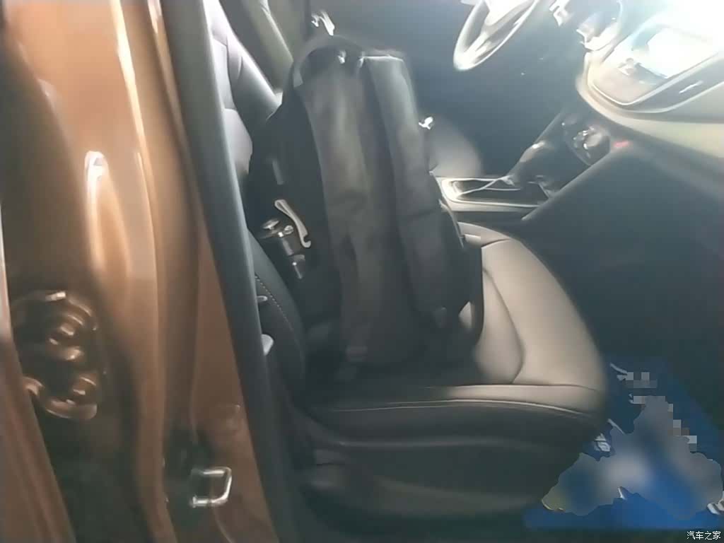 Chevrolet 320, 2019 25