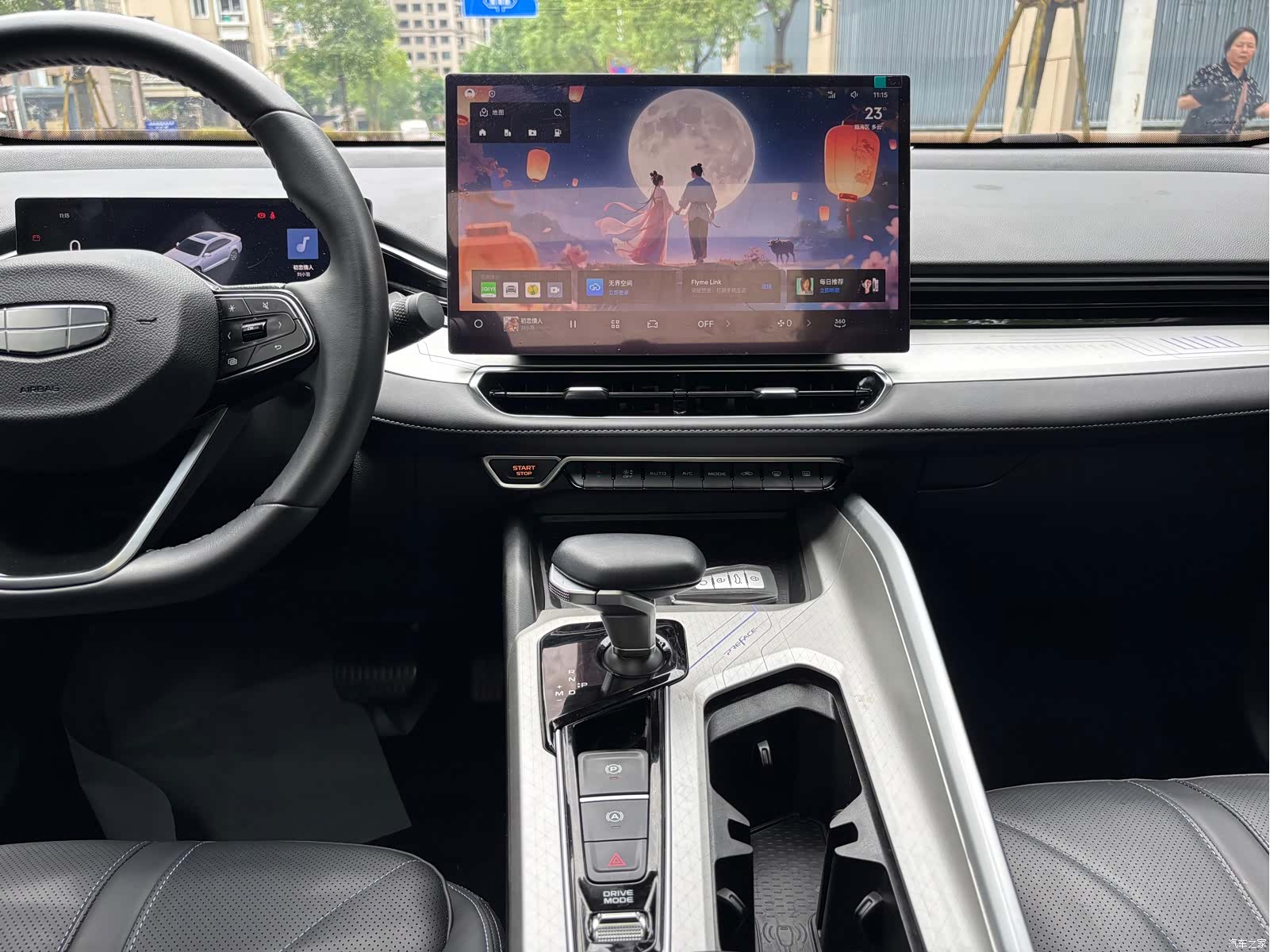 Geely Preface, 2025 10