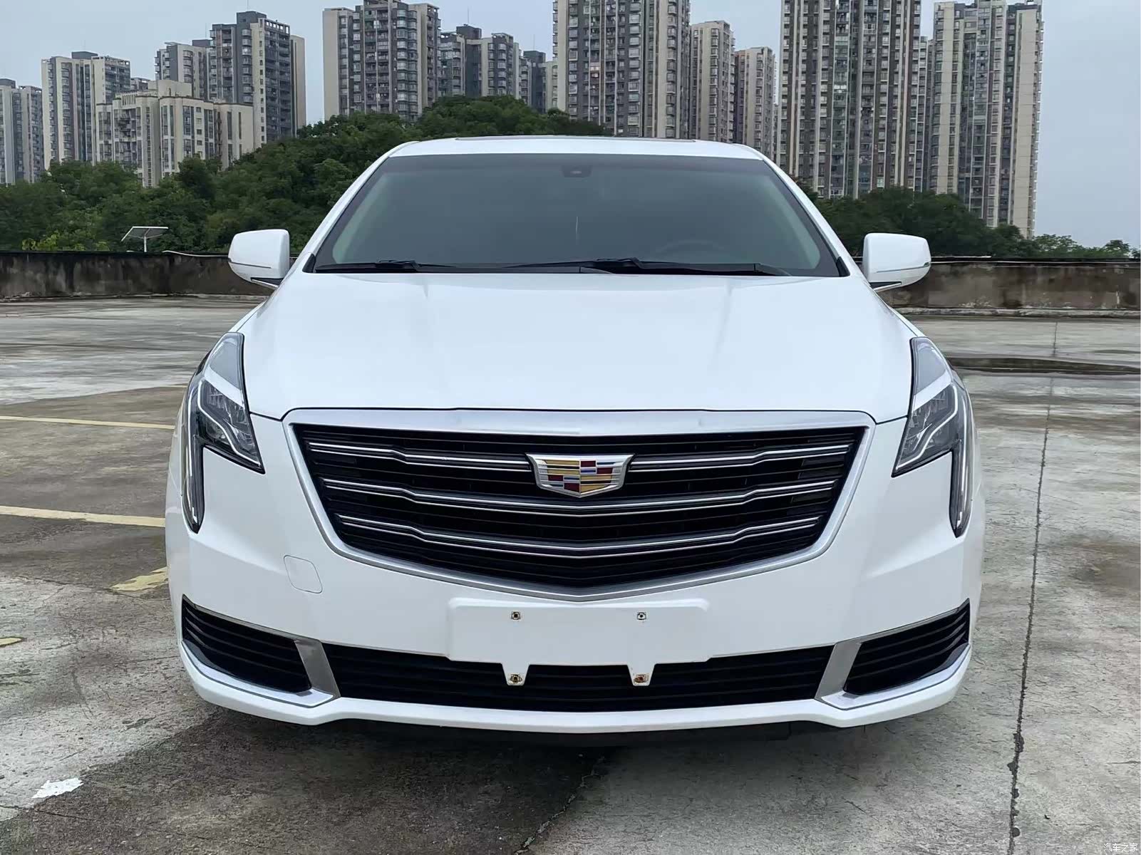 Cadillac XTS, 2018 2