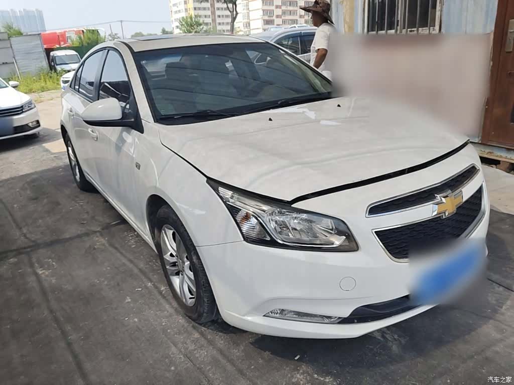 Chevrolet SE, 2015 4