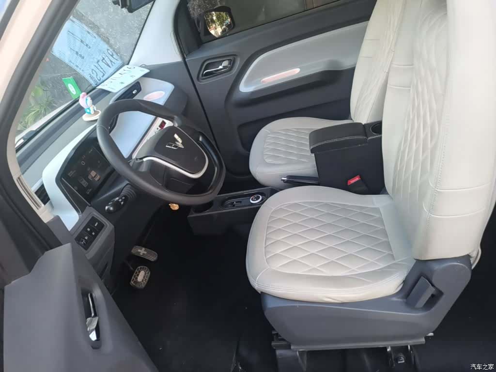 Wuling MINIEV, 2022 15
