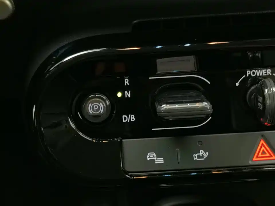 MINI Electric ACEMAN