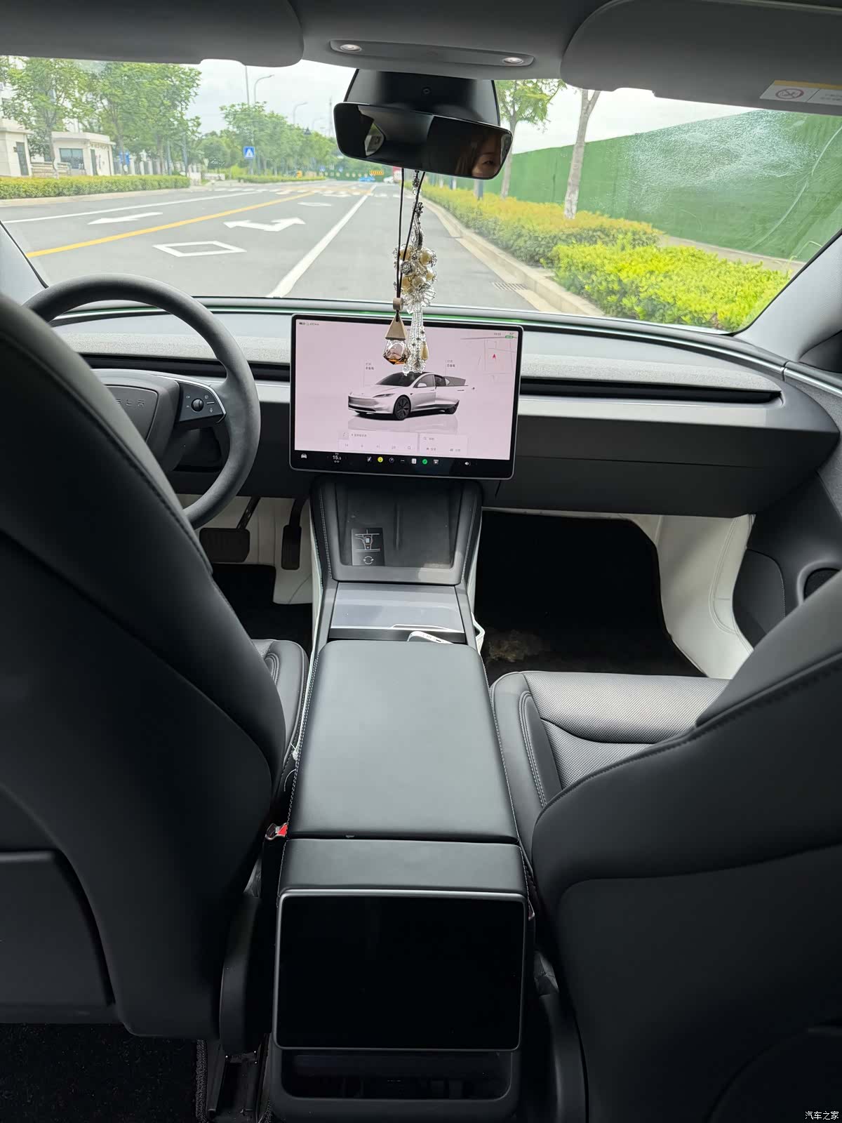 Tesla Model 3, 2024 9