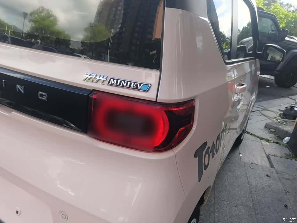 Wuling MINIEV, 2022 8