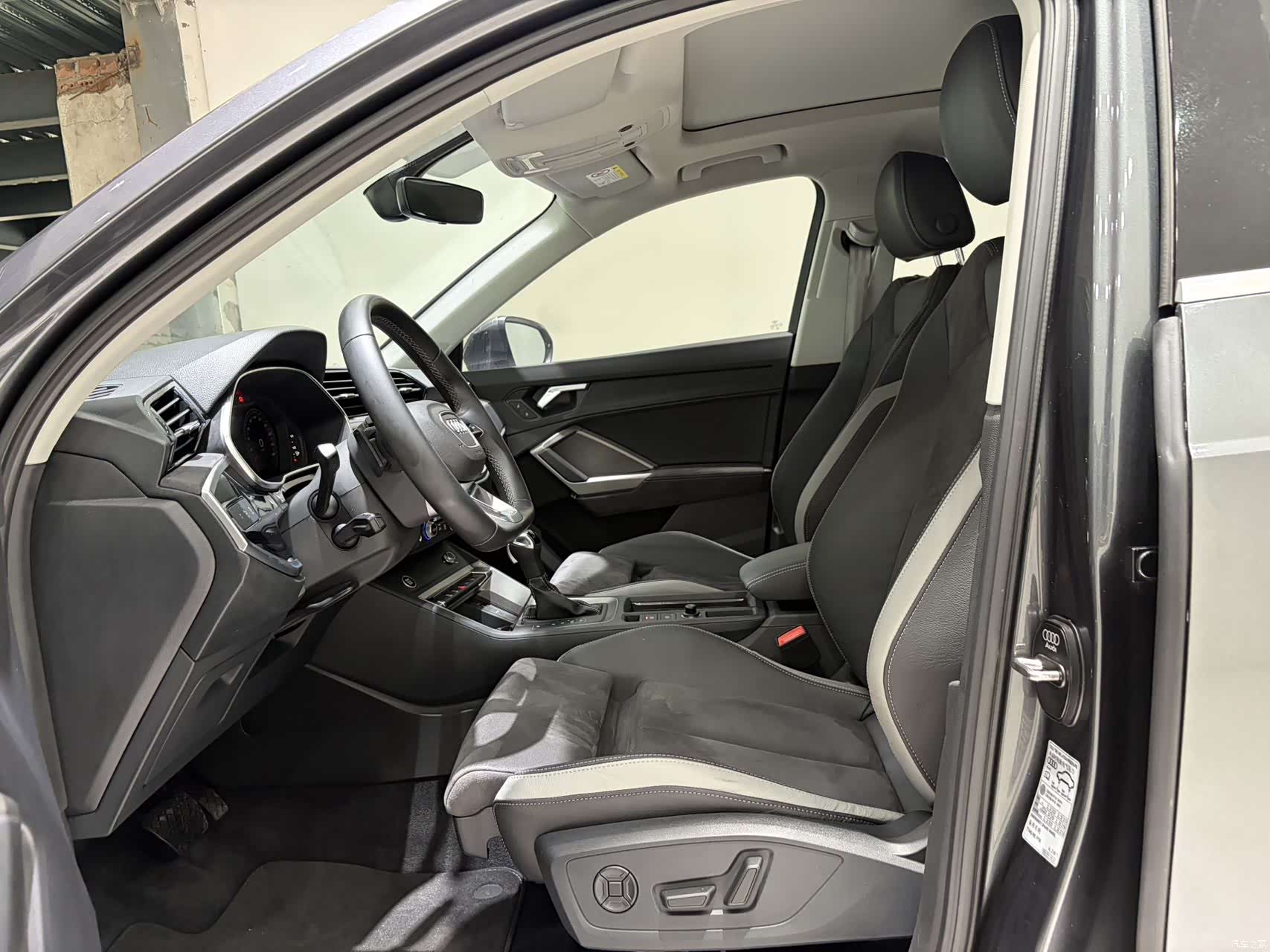 Audi Q3, 2023 7