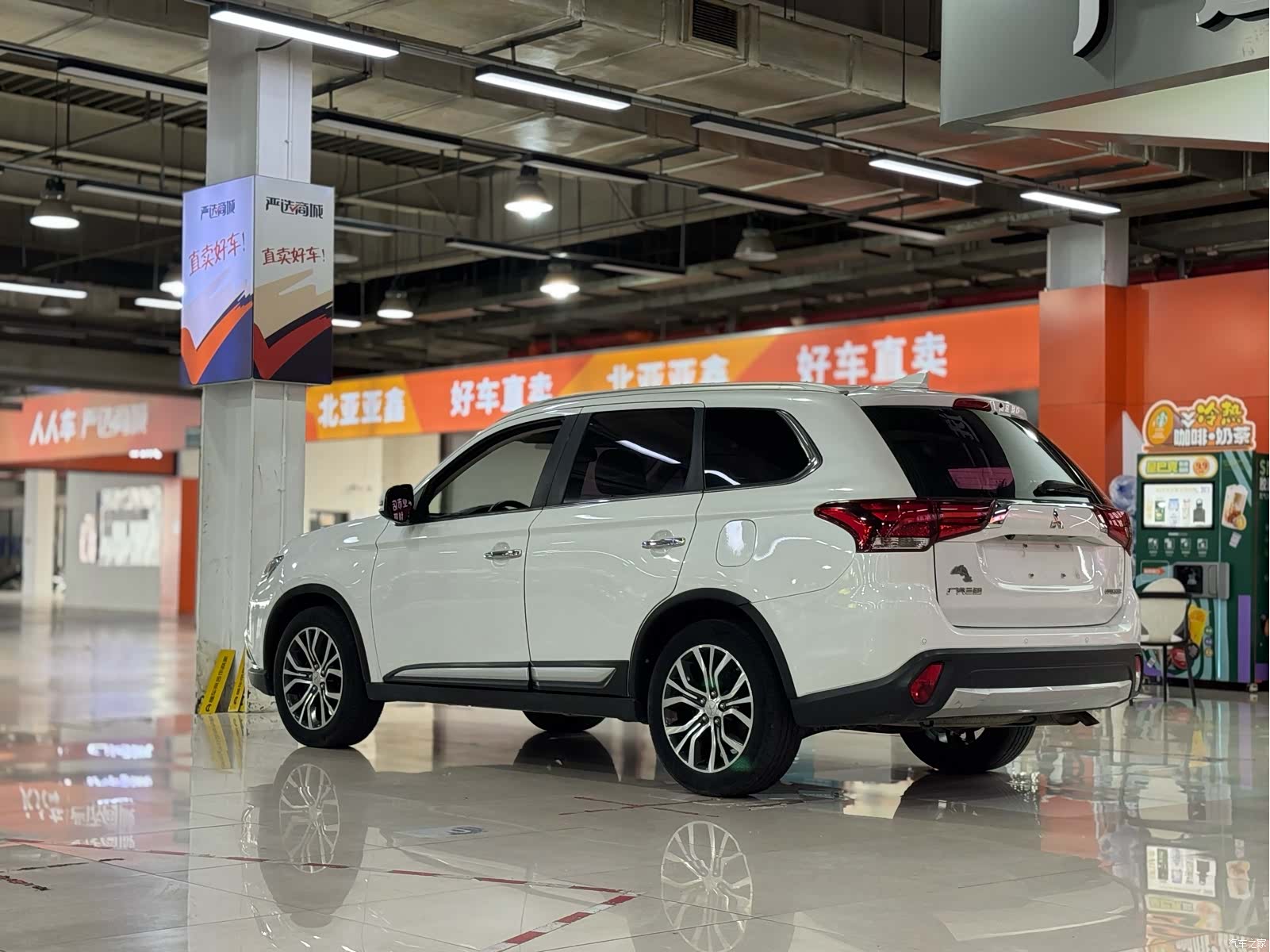 Mitsubishi Outlander, 2017 6