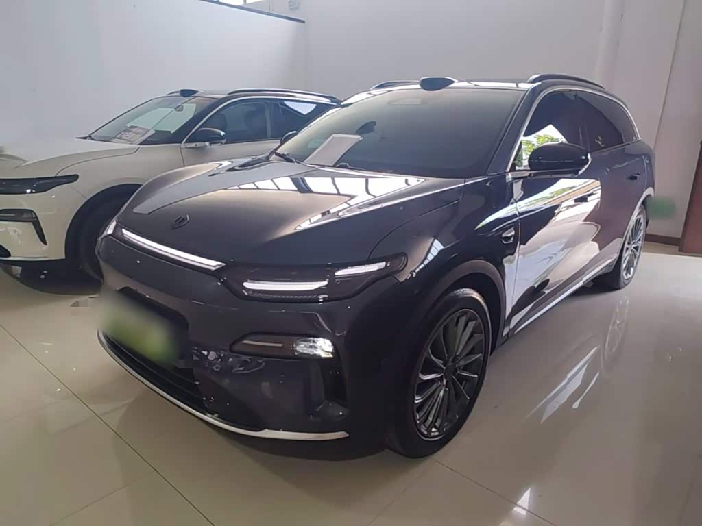Leapmotor C11