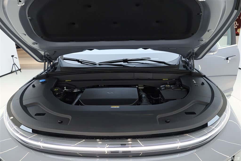 Li Auto L7, 2025 12