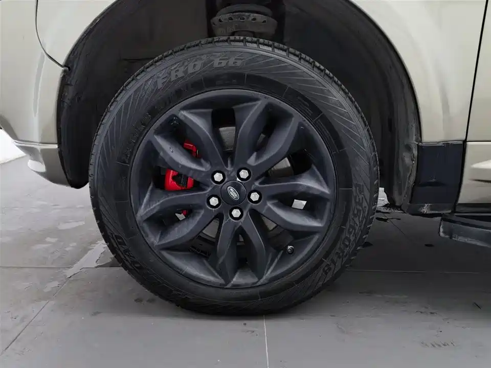 Land Rover Freelander 2