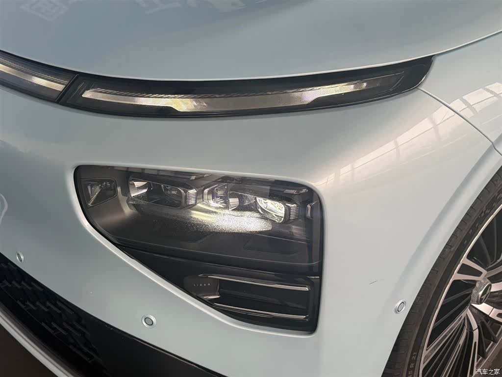 Xpeng G9, 2023 9