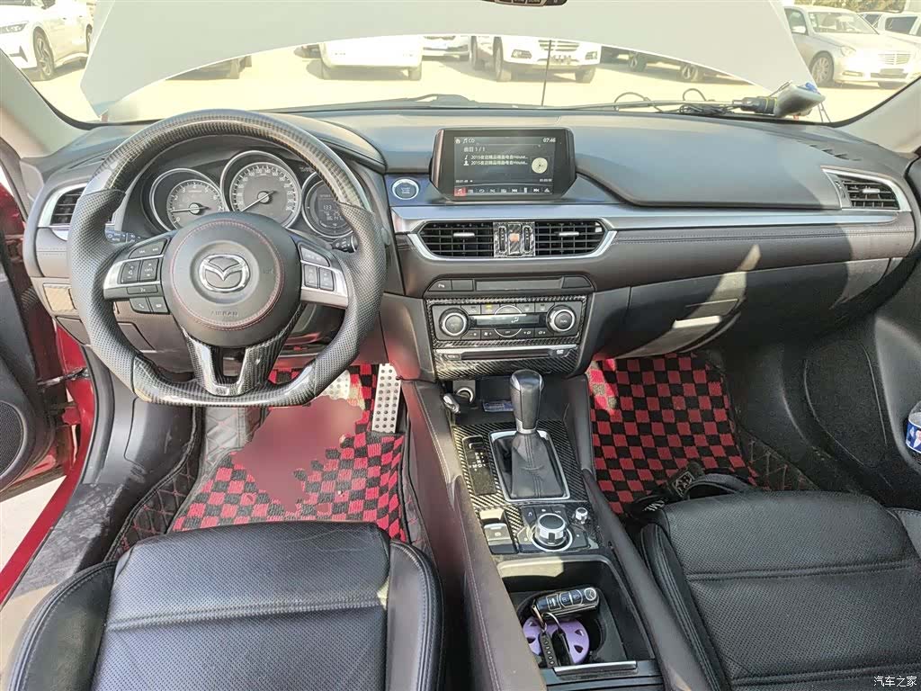 Mazda Atenza, 2017 10