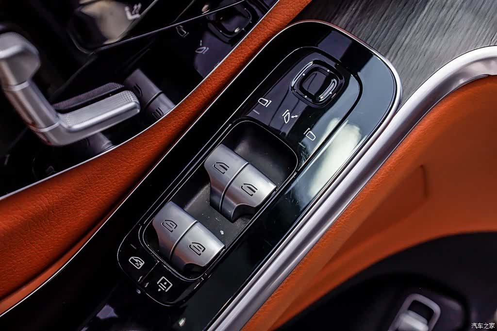 Mercedes-Benz S-Class, 2023 26
