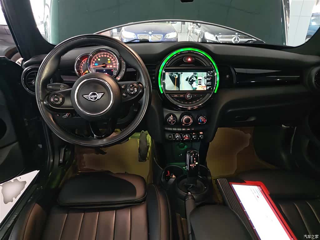 Mini Cooper, 2019 10
