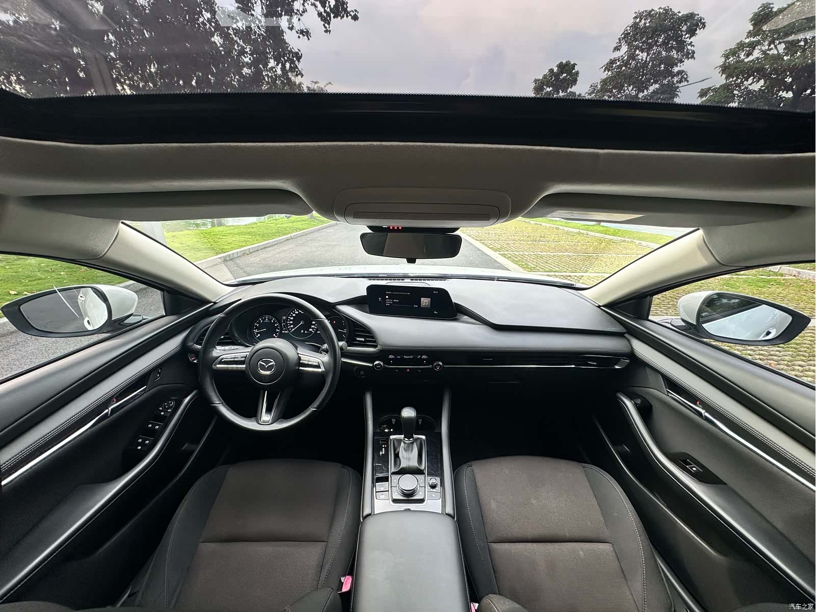 Mazda Mazda3, 2021 16