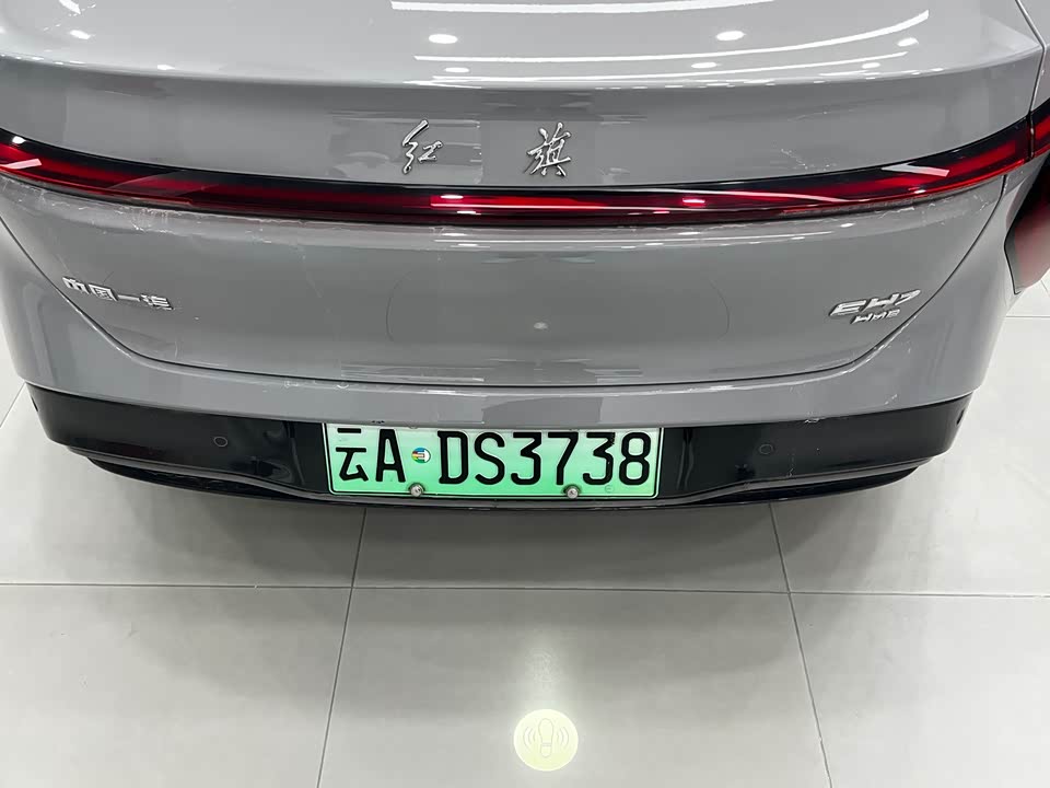 Hongqi EH7 Hongqi EH7