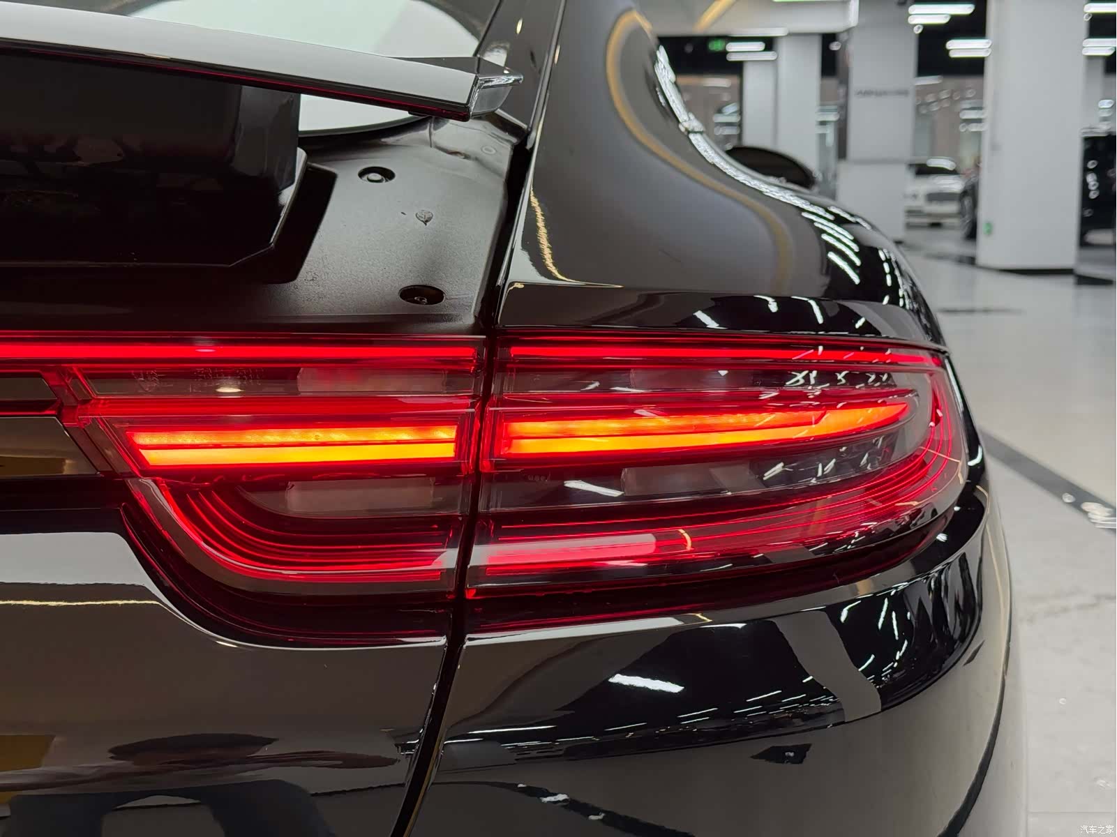 Porsche Panamera, 2018 9