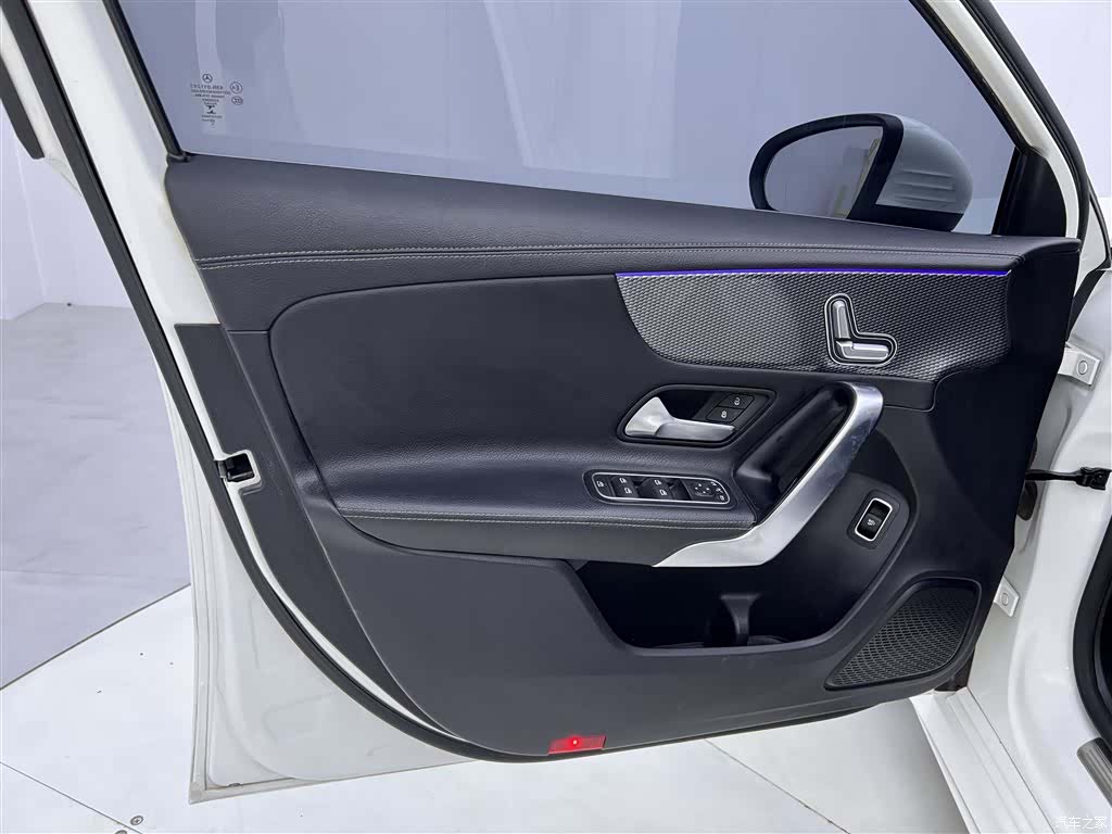 Mercedes-Benz A-Class, 2020 17