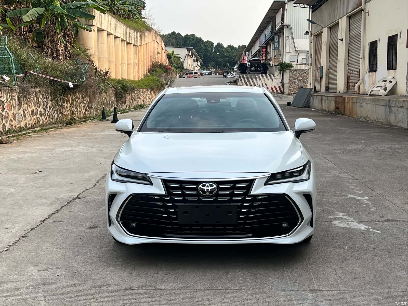 Toyota Avalon, 2023 2