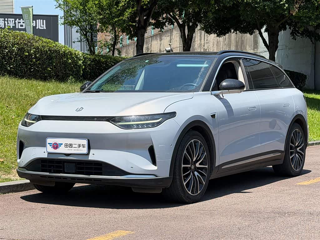 Leapmotor C11