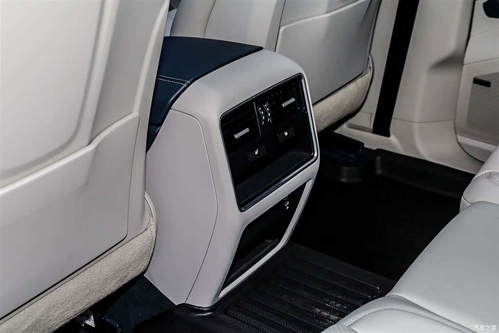 Porsche Cayenne, 2021 12