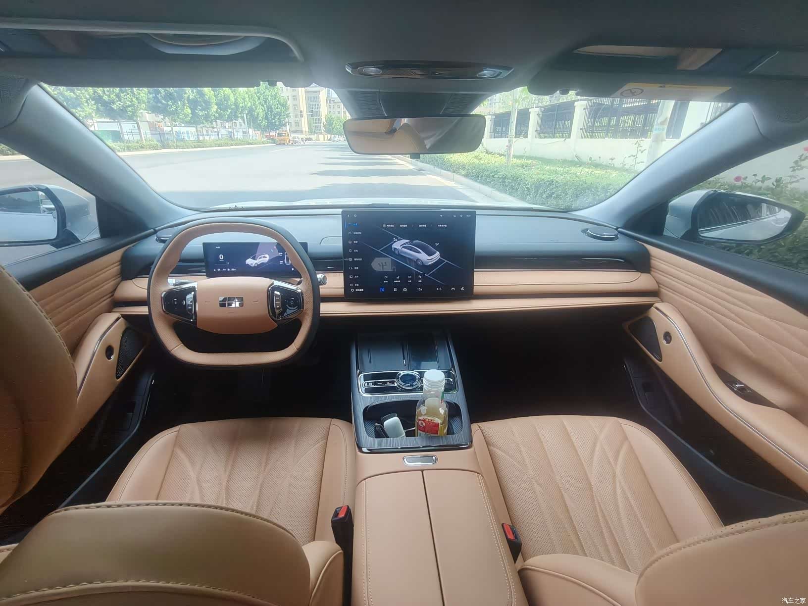 Geely 8, 2025 6