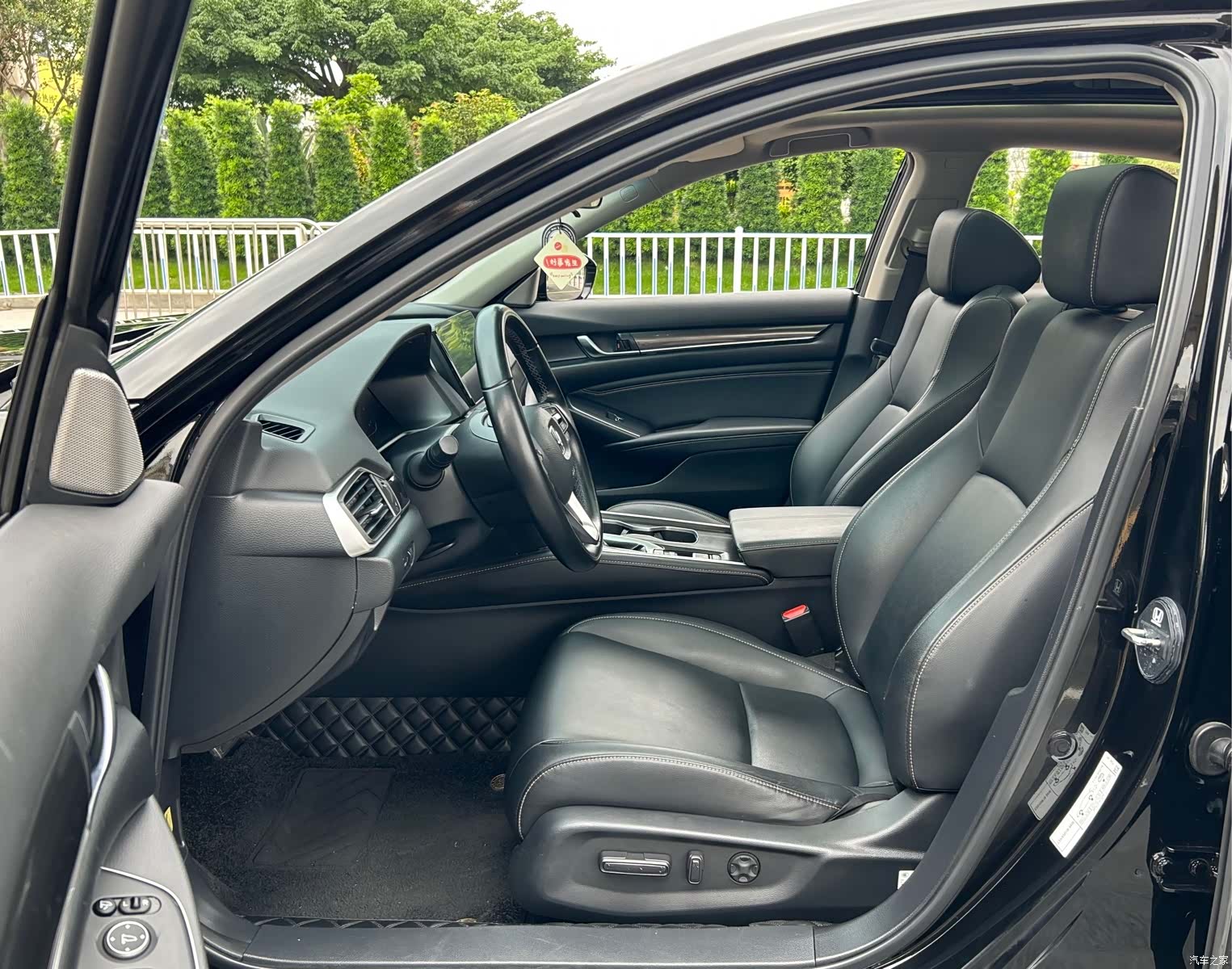 Honda Accord, 2022 3
