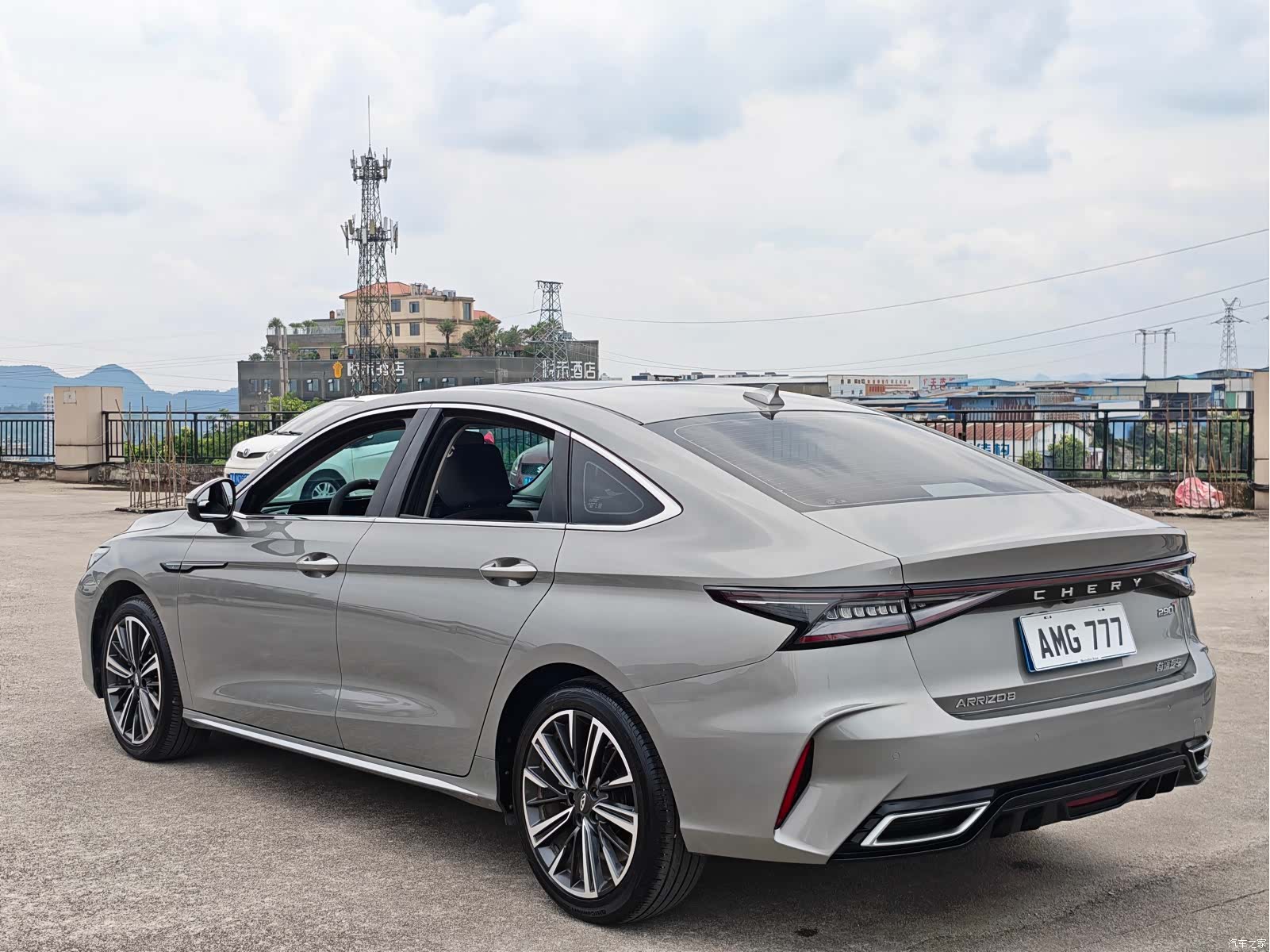 Chery Arrizo 8, 2023 все фото
