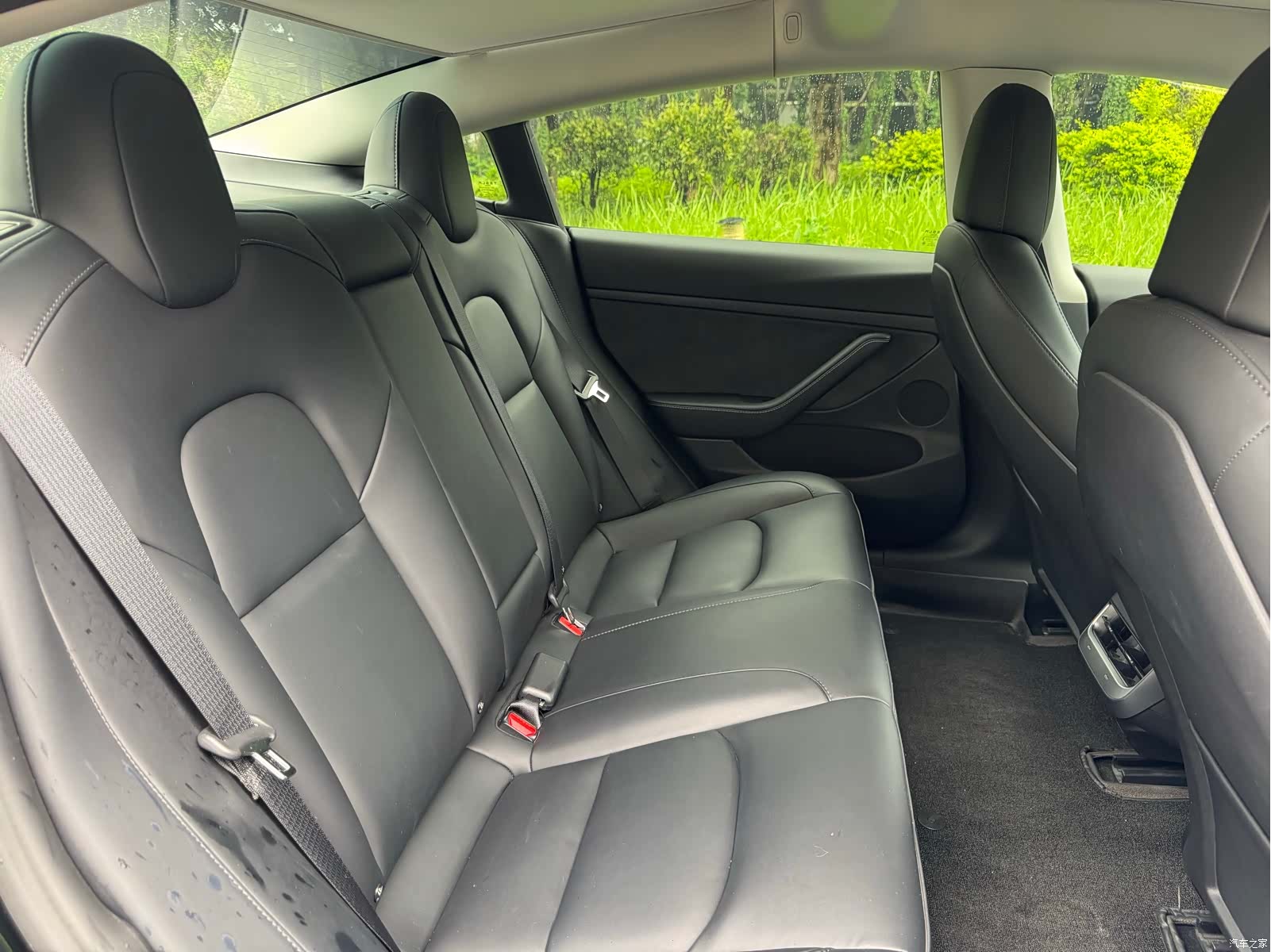 Tesla Model 3, 2023 9