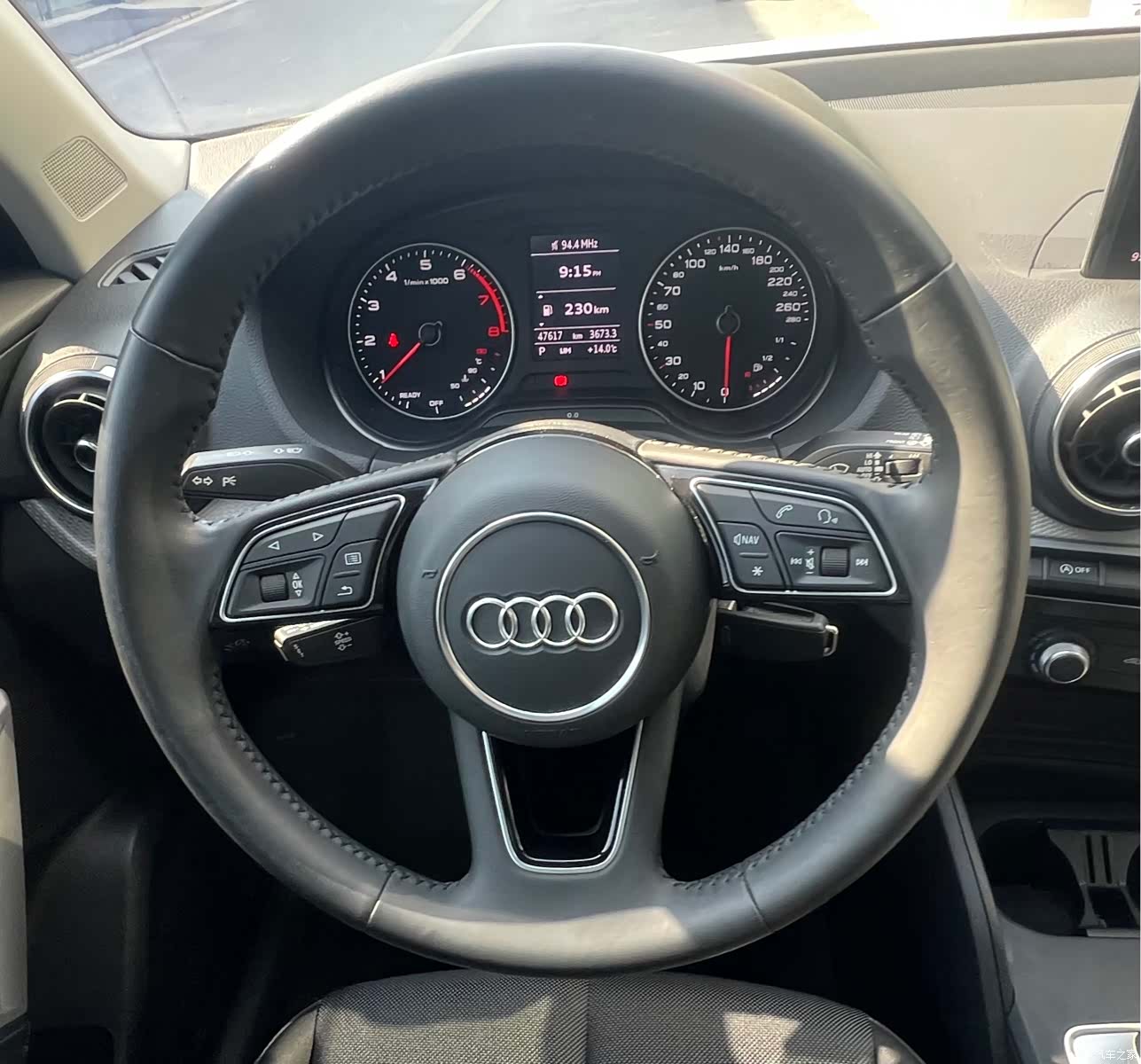 Audi Q2L, 2020 13
