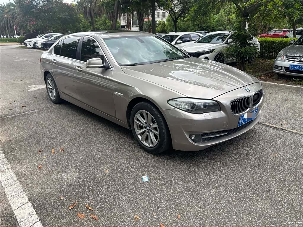 BMW 5 Series, 2012 3