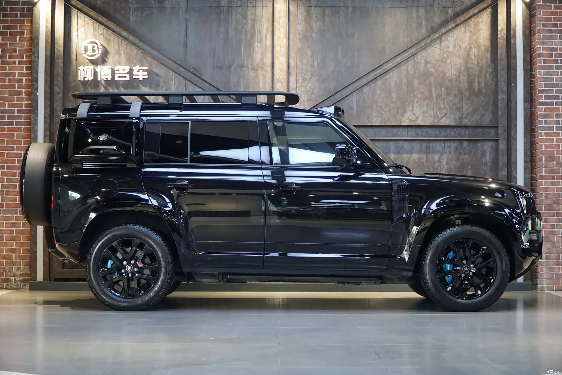 Land Rover Defender, 2022 4