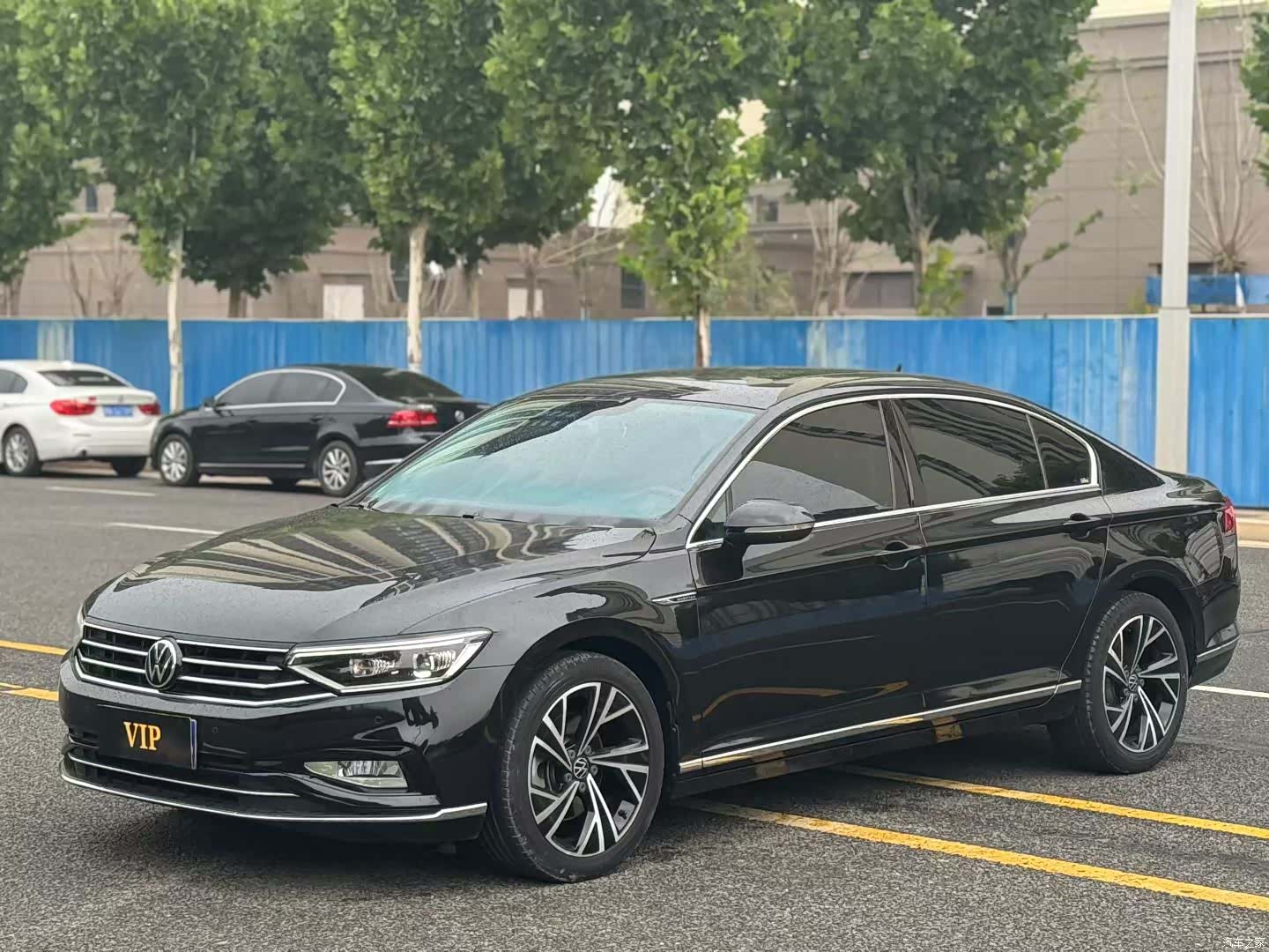 Volkswagen Magotan, 2022 1