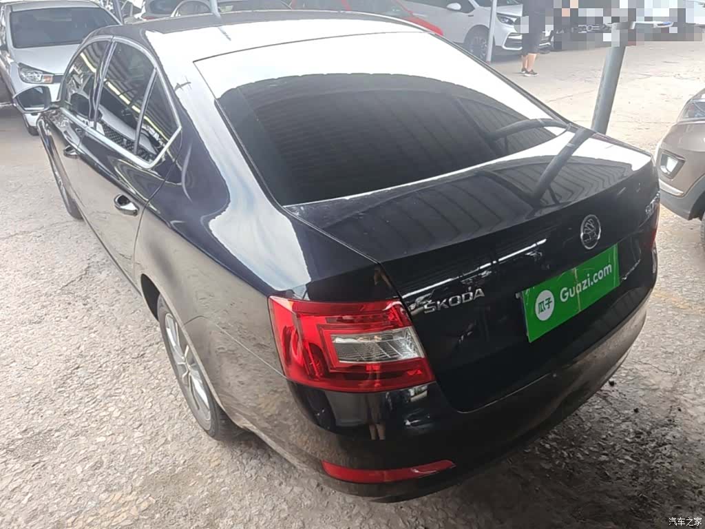 Skoda Octavia, 2017 все фото