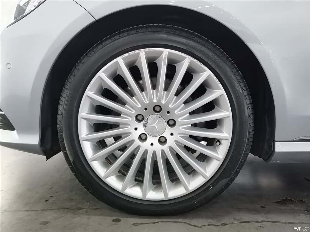 Mercedes-Benz E-Class, 2013 17