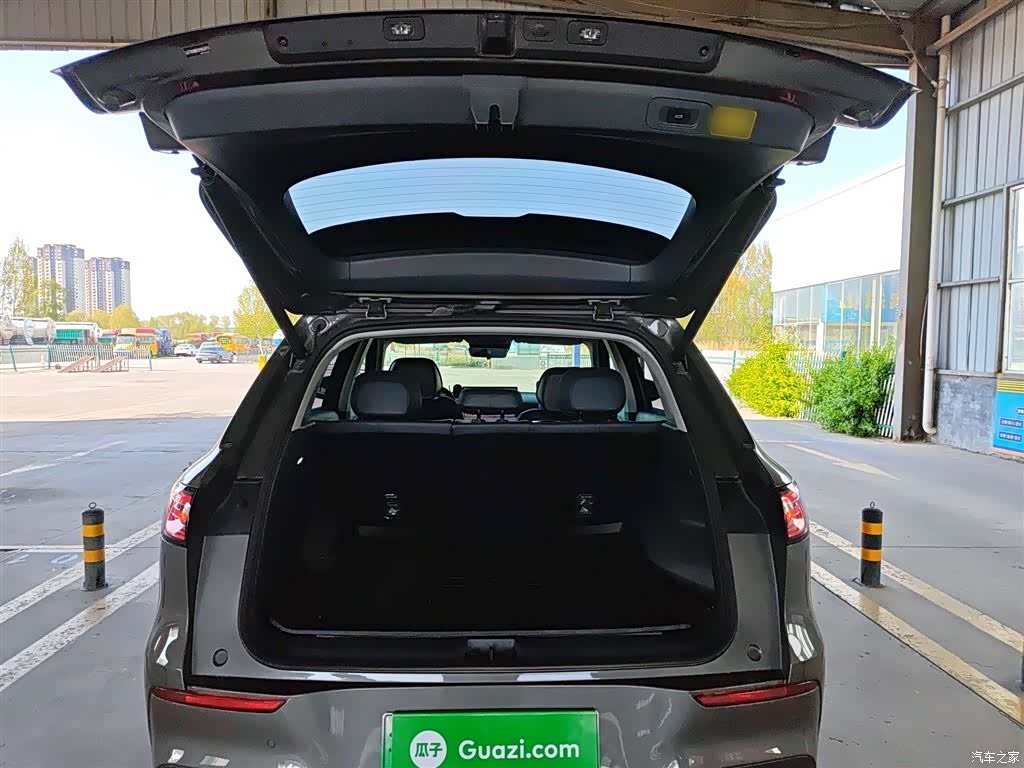 Geely Galaxy E5, 2025 19