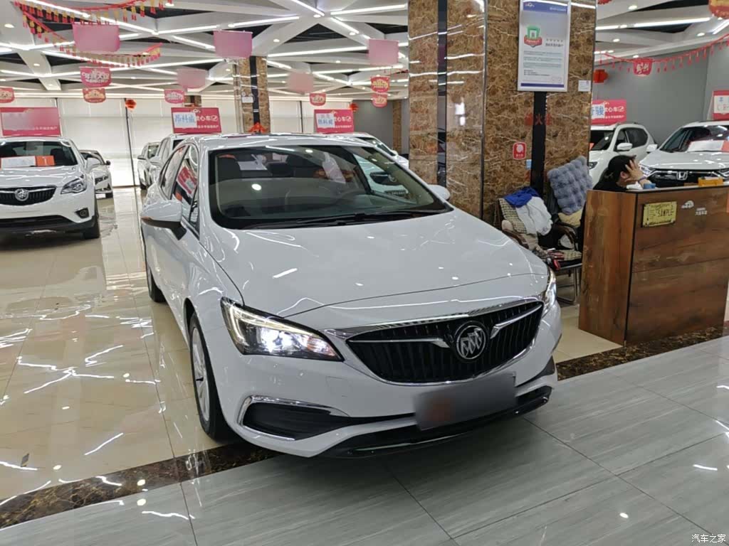 Buick Verano, 2018 4